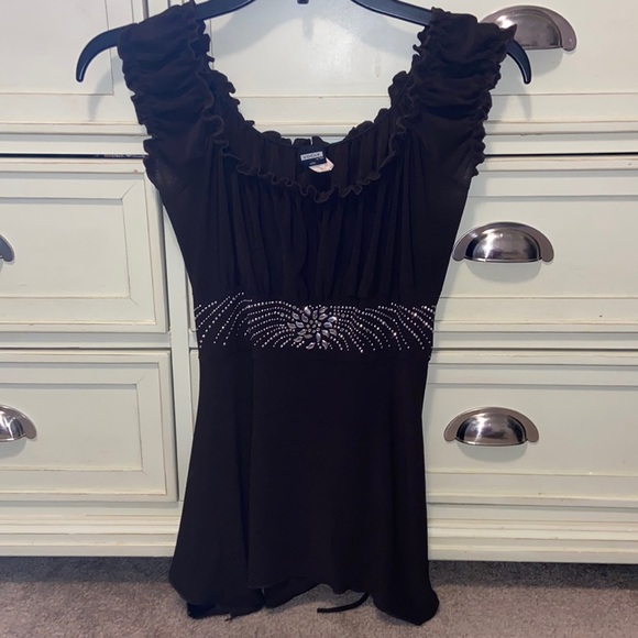 Cute Sleeveless Tie-string Top ✨ - Picture 1 of 2